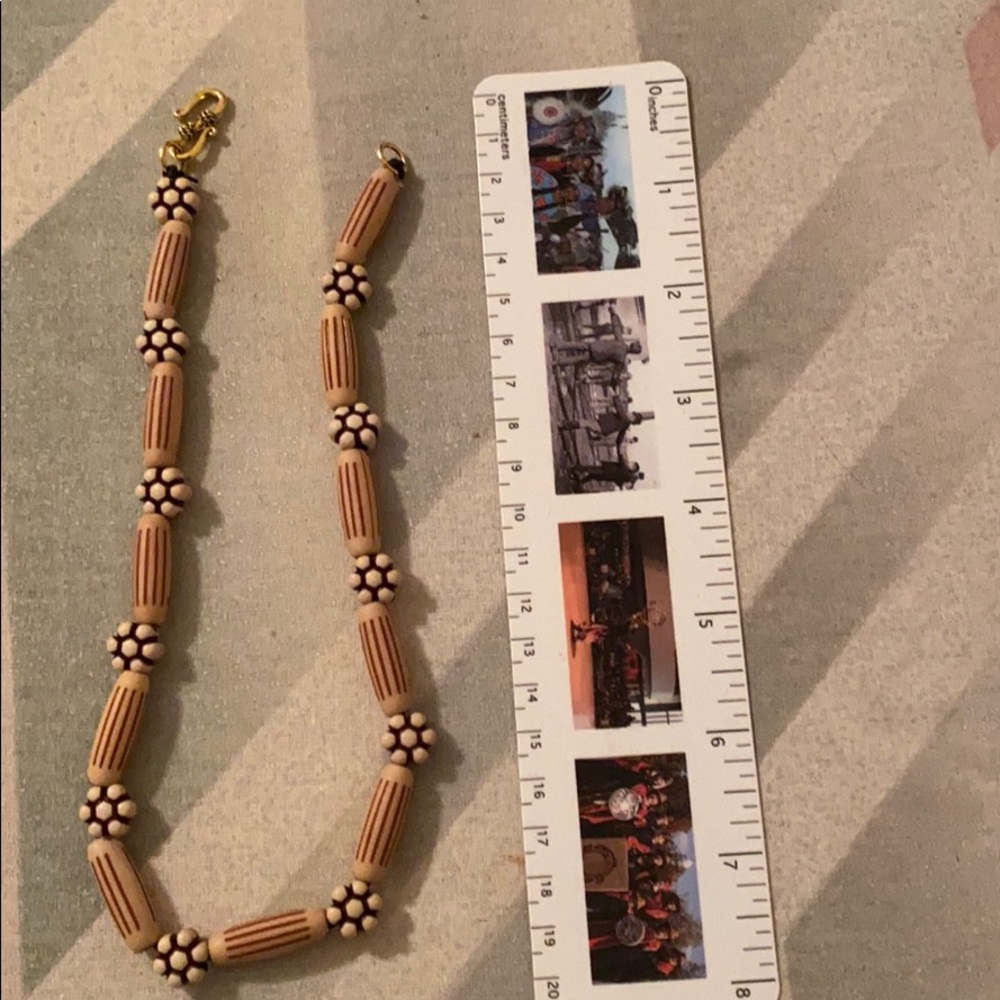 Necklace - Picture 2 of 4
